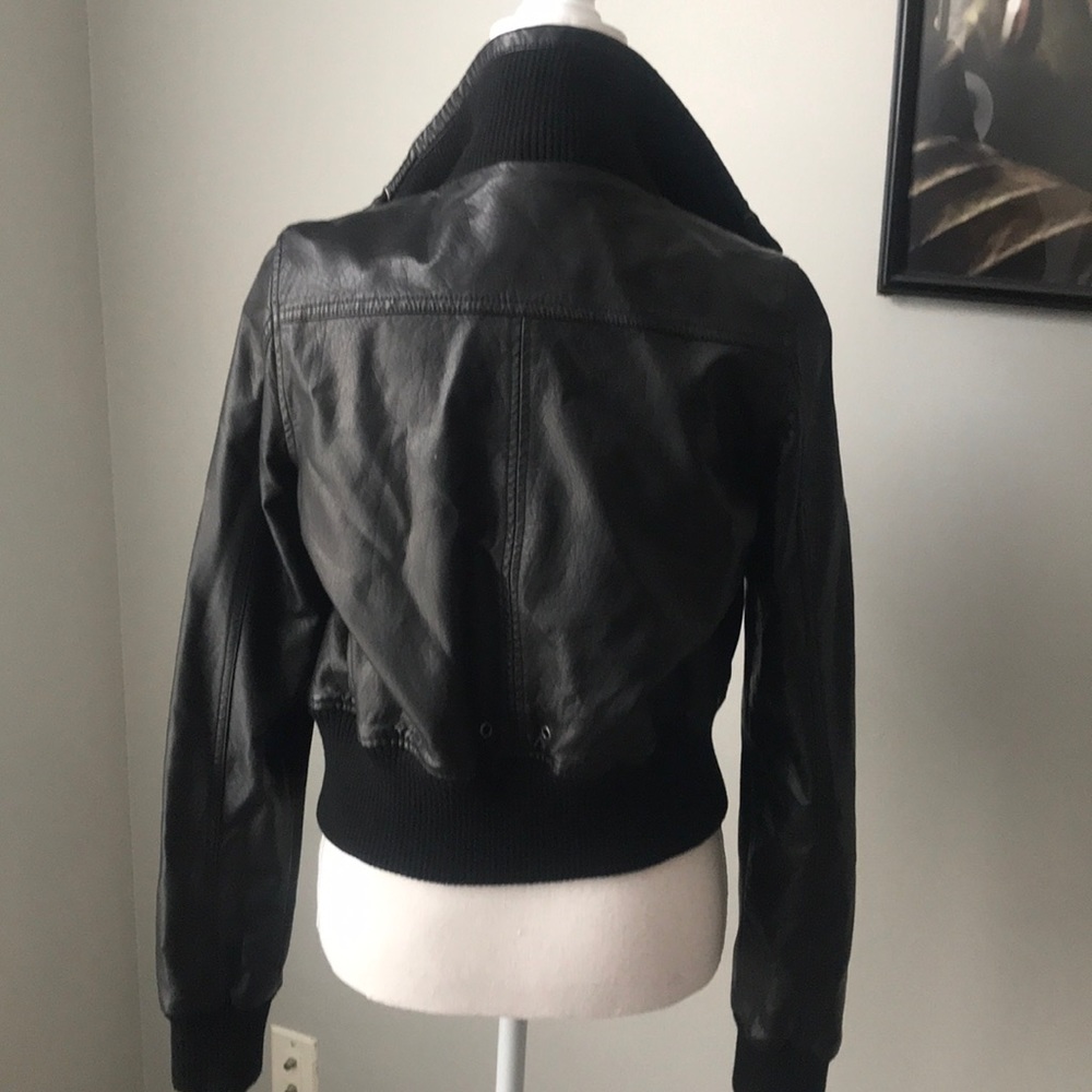 bomber - Picture 2 of 3